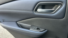 Nissan Qashqai 1.3 DiG-T MH Tekna 5dr Petrol Hatchback